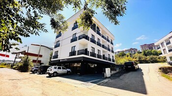 golden inn airport trabzon