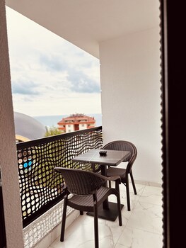 golden inn airport trabzon