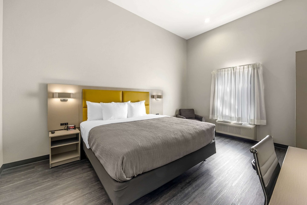 quality inn and suites joelton nashville