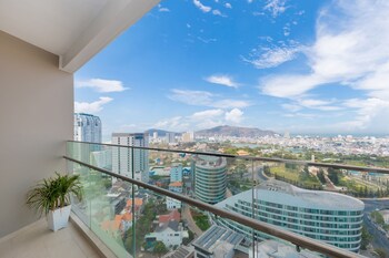 vanis house the song condotel vung tau