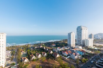 vanis house the song condotel vung tau
