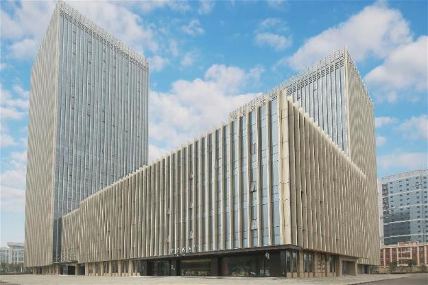 ji hotel wuhan biolake tongji hospital