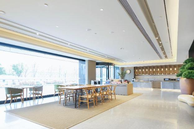 ji hotel wuhan biolake tongji hospital