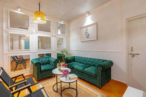 whoopers party hostel palolem