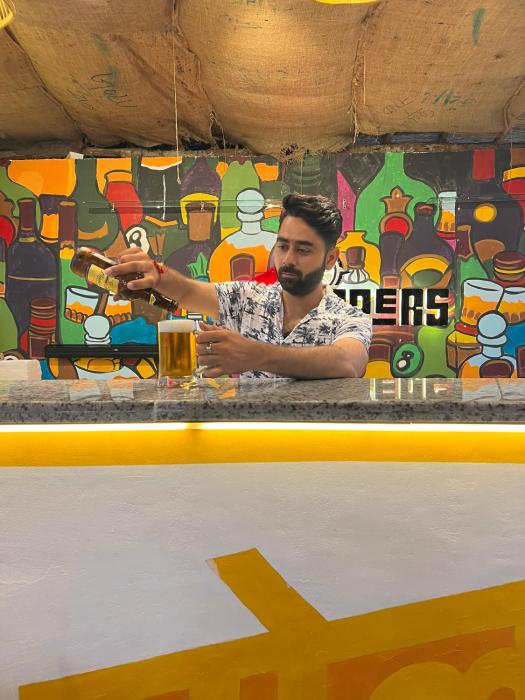 whoopers party hostel palolem