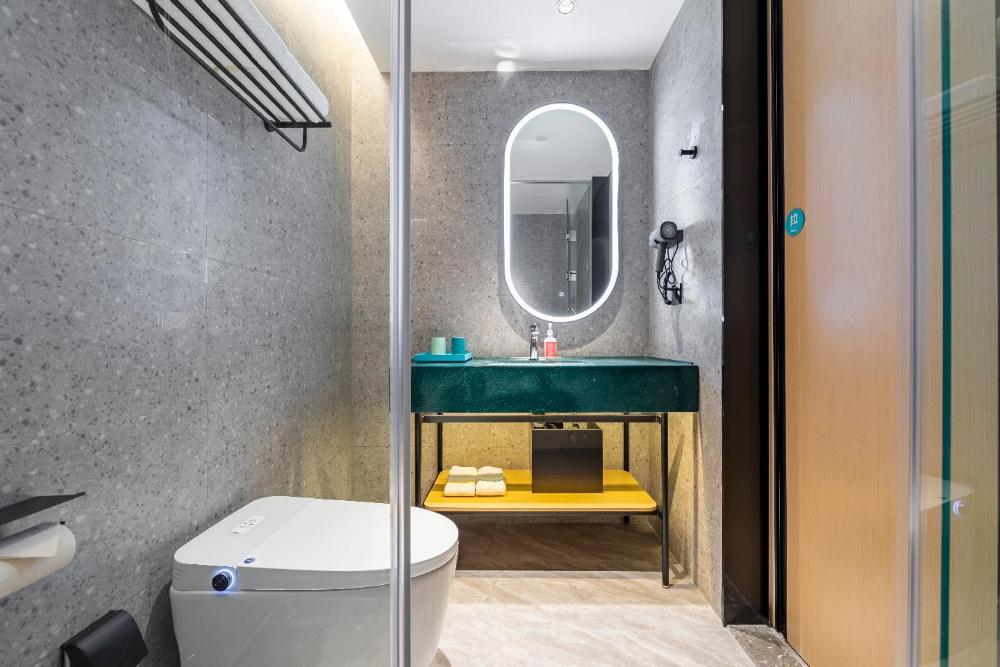 city comfort inn leshan giant buddha