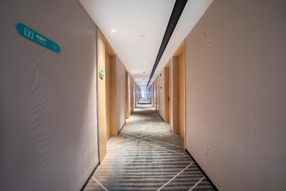 city comfort inn leshan giant buddha