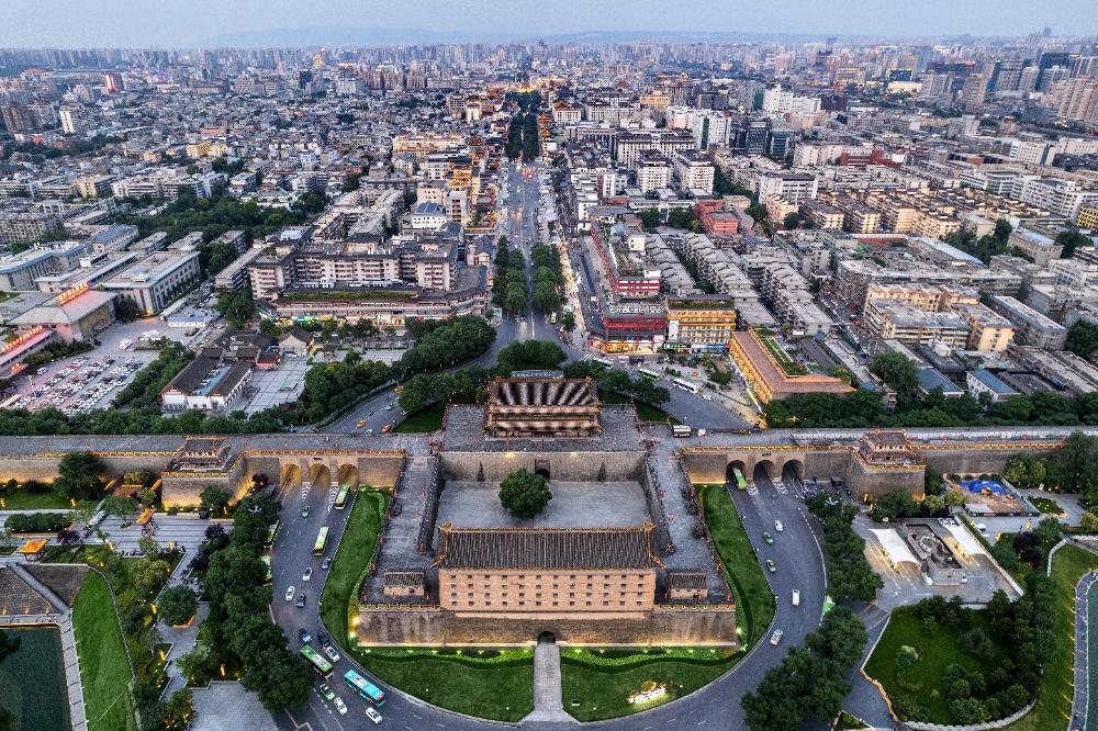 echarm hotel xian bell tower huimin street