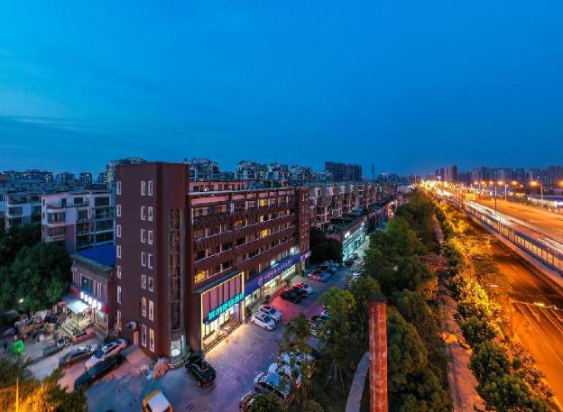 city comfort inn hotel hefei zhushi beach metro station railway station