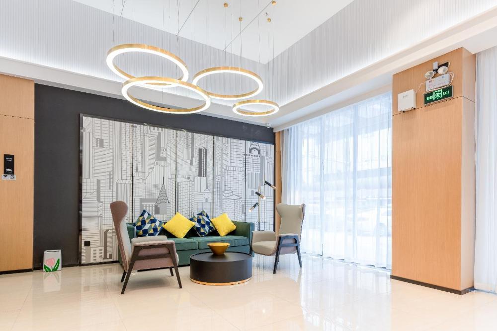 city comfort inn jiangmen kaiping shuikou passenger station pedestrian street