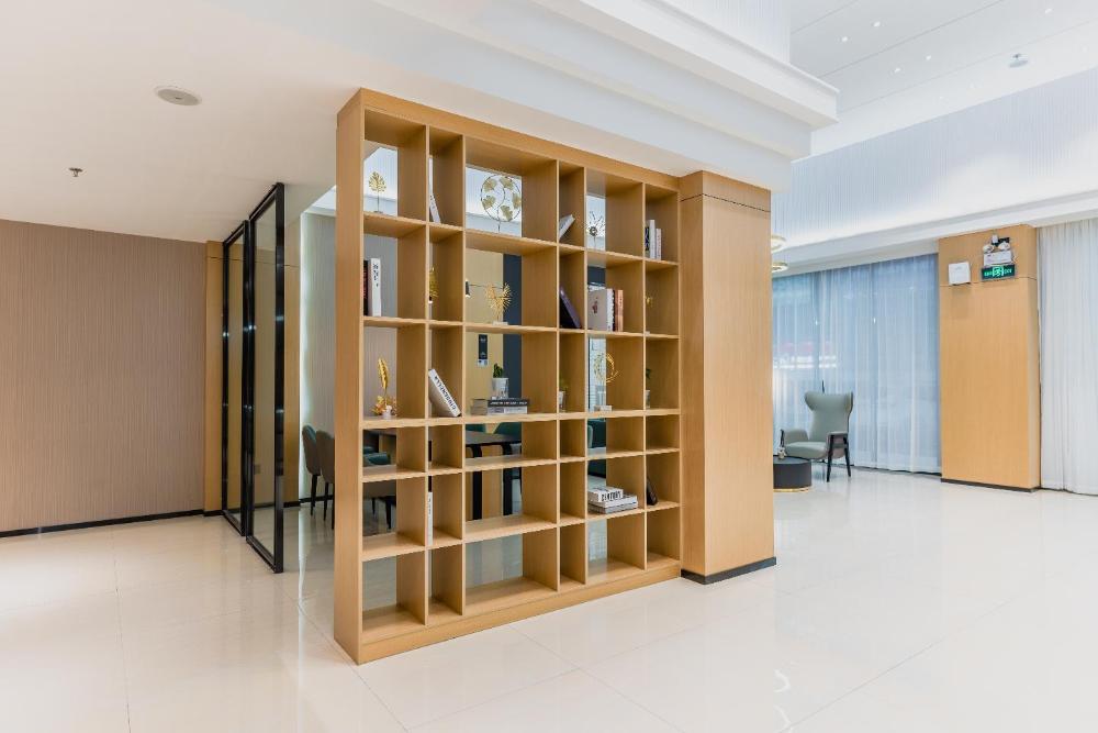 city comfort inn jiangmen kaiping shuikou passenger station pedestrian street