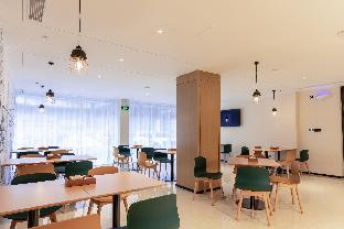 city comfort inn jiangmen kaiping shuikou passenger station pedestrian street