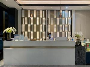 echarm hotel guangzhou south railway station