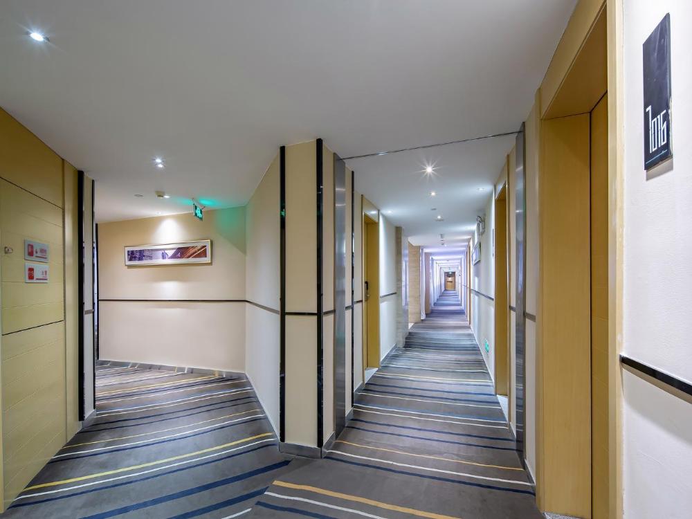 city comfort inn nanning guangxi university metro station