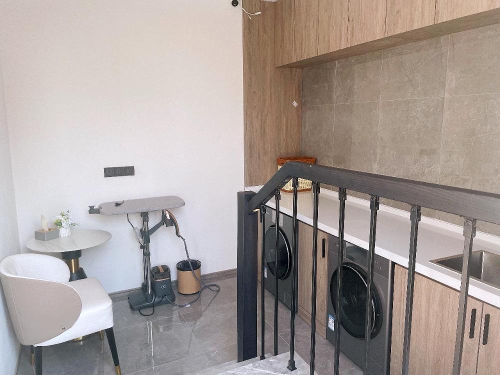 poltton international service apartment xuzhou suning plaza qingyun bridge metro station