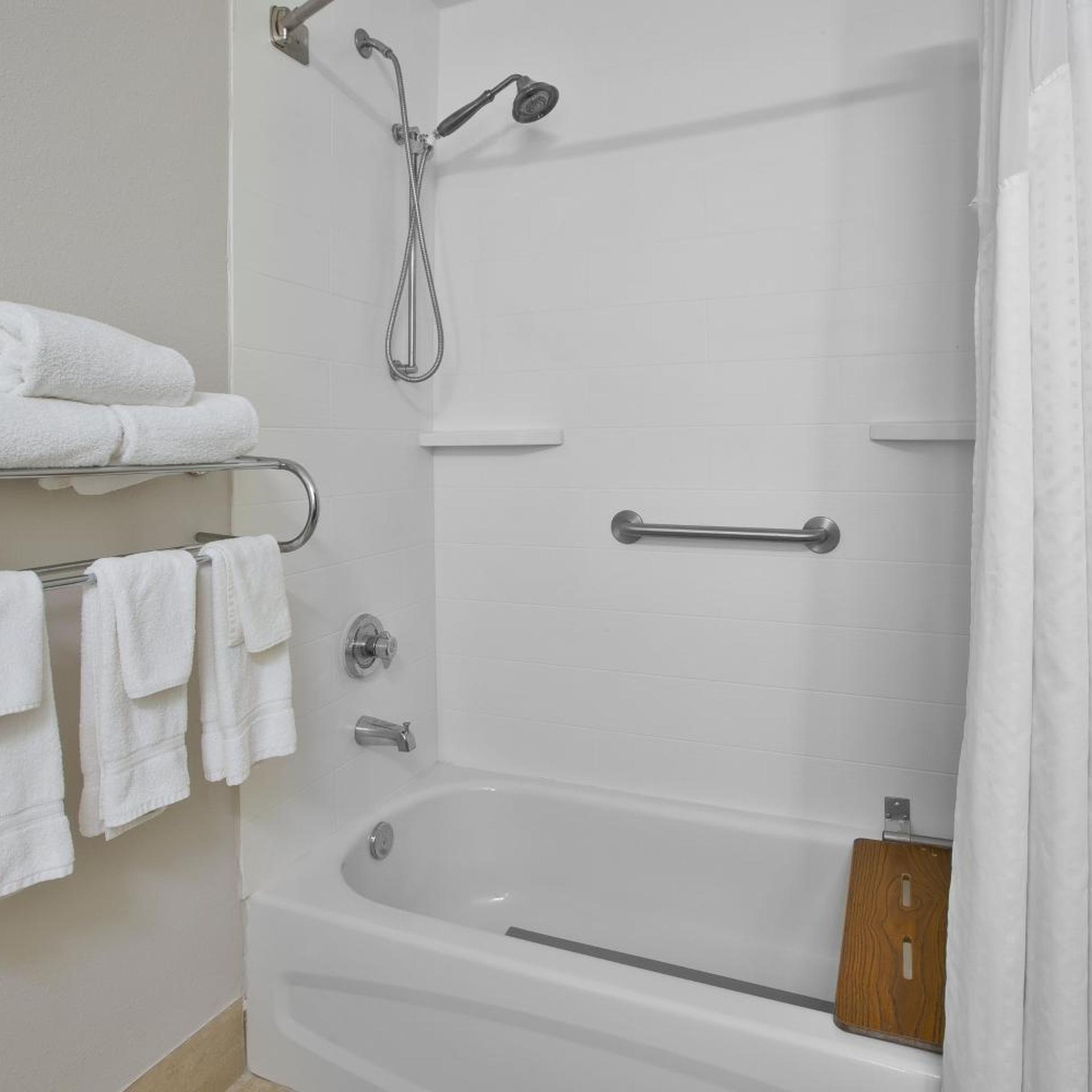 holiday inn express and suites milford by ihg