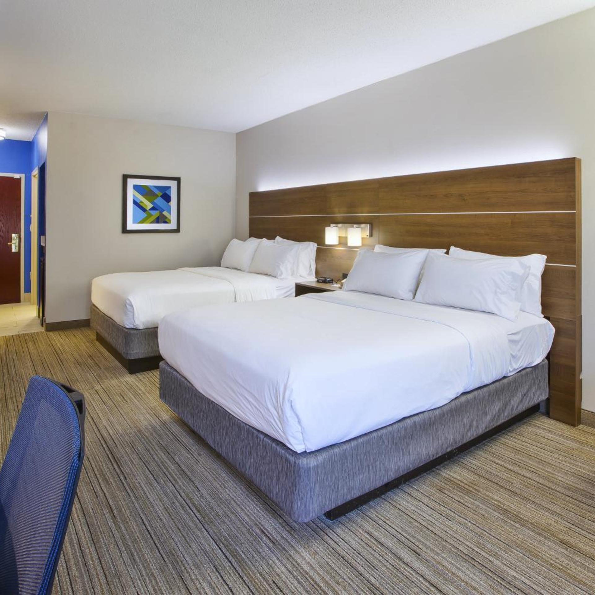 holiday inn express and suites milford by ihg