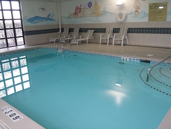 Holiday Inn Express & Suites Milford By Ihg,Hamilton County>>Cincinnati,3 star