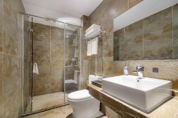 borrman hotel wuxi huishan ancient town shengan road metro station