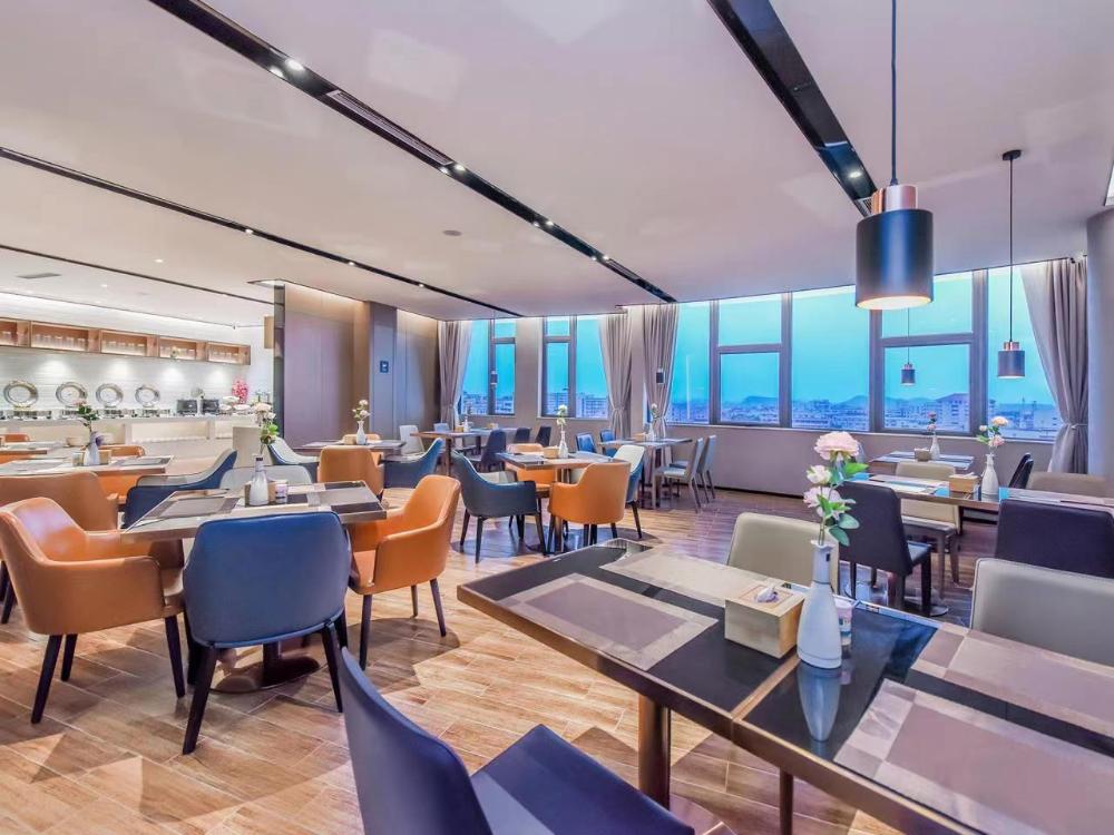 echarm hotel guiyang zhongshan west road metro station