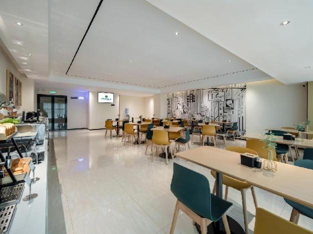 city convenience hotel qinzhou qinbei district government high speed railway station
