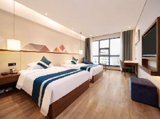 borrman hotel huaihua south high speed railway station wanda plaza