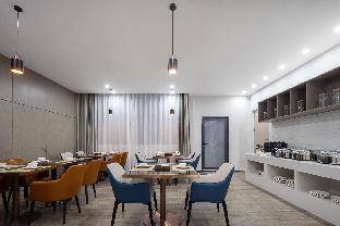 echarm hotel sanya qianguqing duty free shop