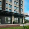 poltton international service apartment wuhan high speed railway station west square
