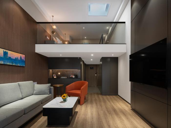 poltton international service apartment wuhan high speed railway station west square