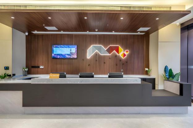 borrman hotel suzhou north railway station cailian plaza