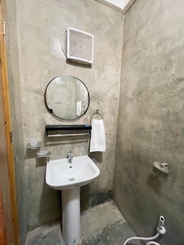 sunset paradise moalboal