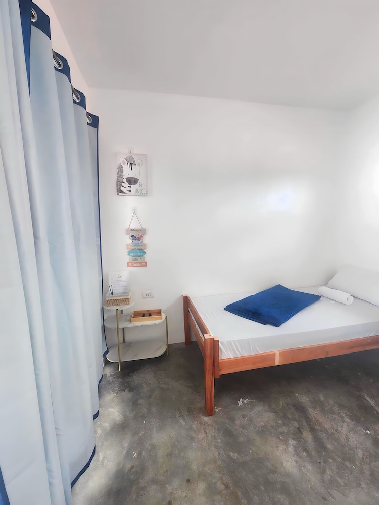 sunset paradise moalboal