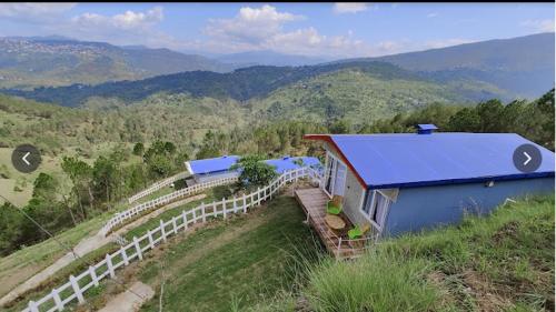 adaara retreat