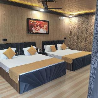 hotel pearl residency