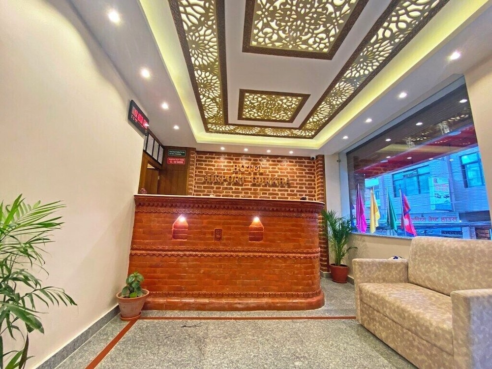 hotel airport gurkha