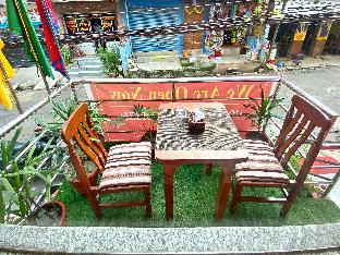 hotel airport gurkha