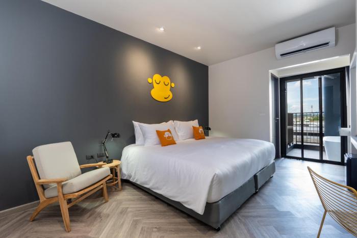 blu monkey hub and hotel krabi town