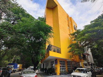 astra hotels and suites koramangala
