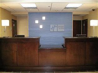 holiday inn express hotel and suites columbus by ihg