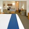 holiday inn express hotel and suites columbus by ihg