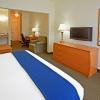 holiday inn express hotel and suites columbus by ihg