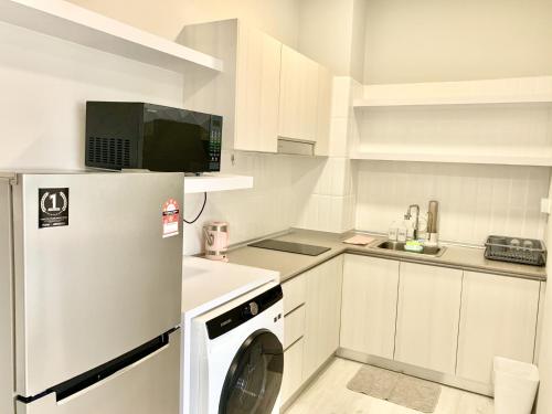 deco home jesselton quay