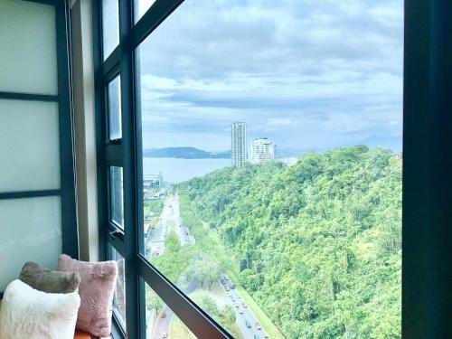 deco home jesselton quay