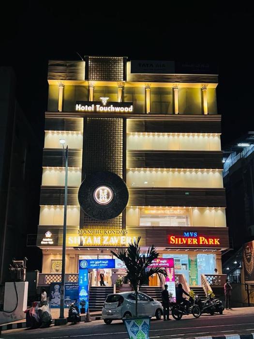 hotel touchwood