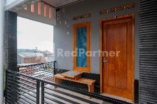 wisma giri mulyo b near grojogan sewu redpartner