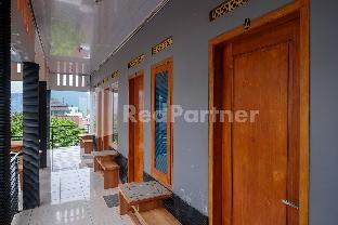 wisma giri mulyo b near grojogan sewu redpartner