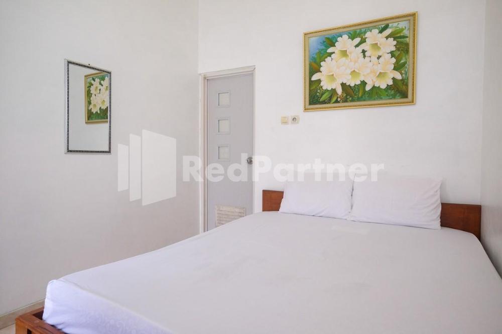 wisma giri mulyo b near grojogan sewu redpartner