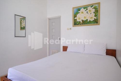 wisma giri mulyo b near grojogan sewu redpartner