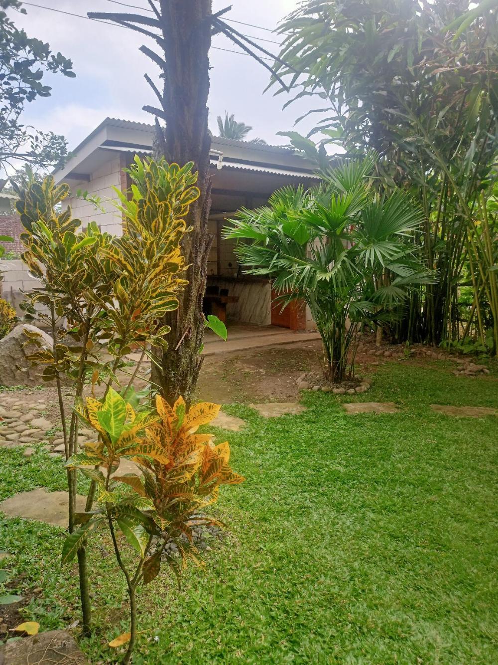 farel homestay kawahijen