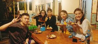 farel homestay kawahijen
